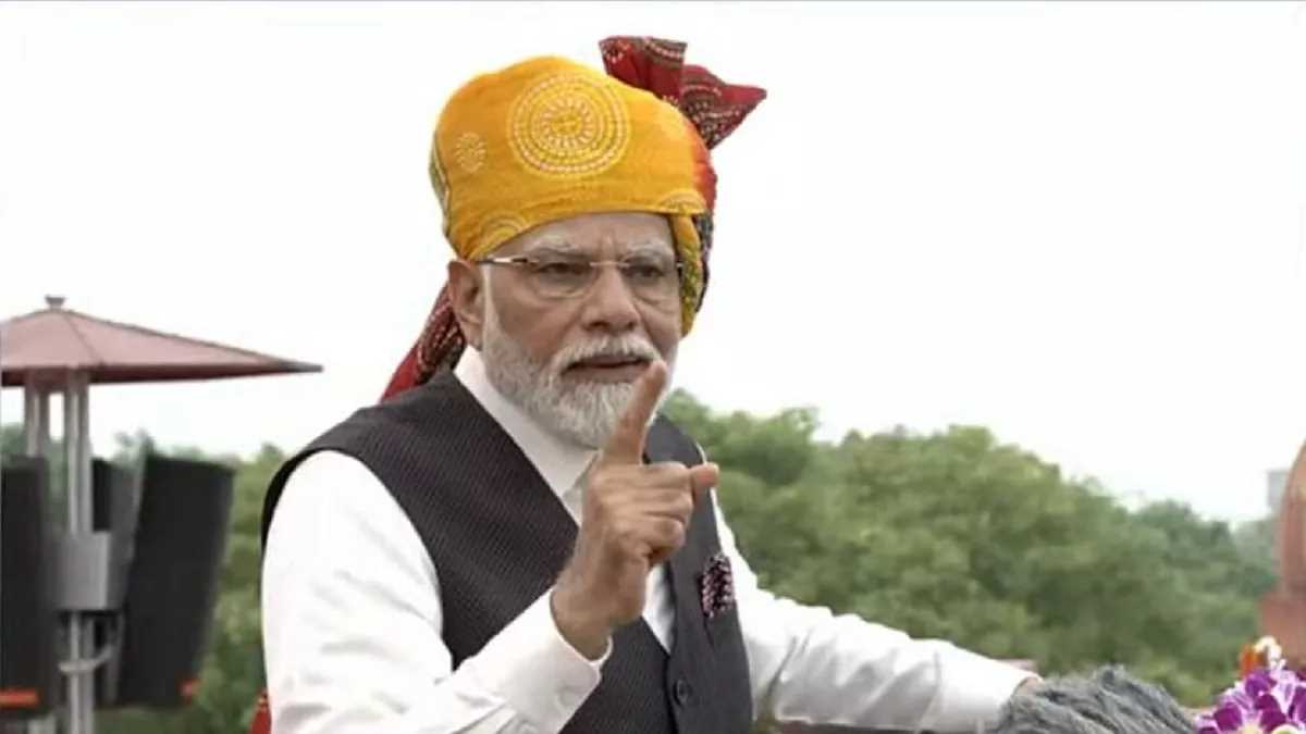 लाल किले से बोले पीएम मोदी, देश मणिपुर के लोगों के साथ, शांति से ही निकलेगा समाधान